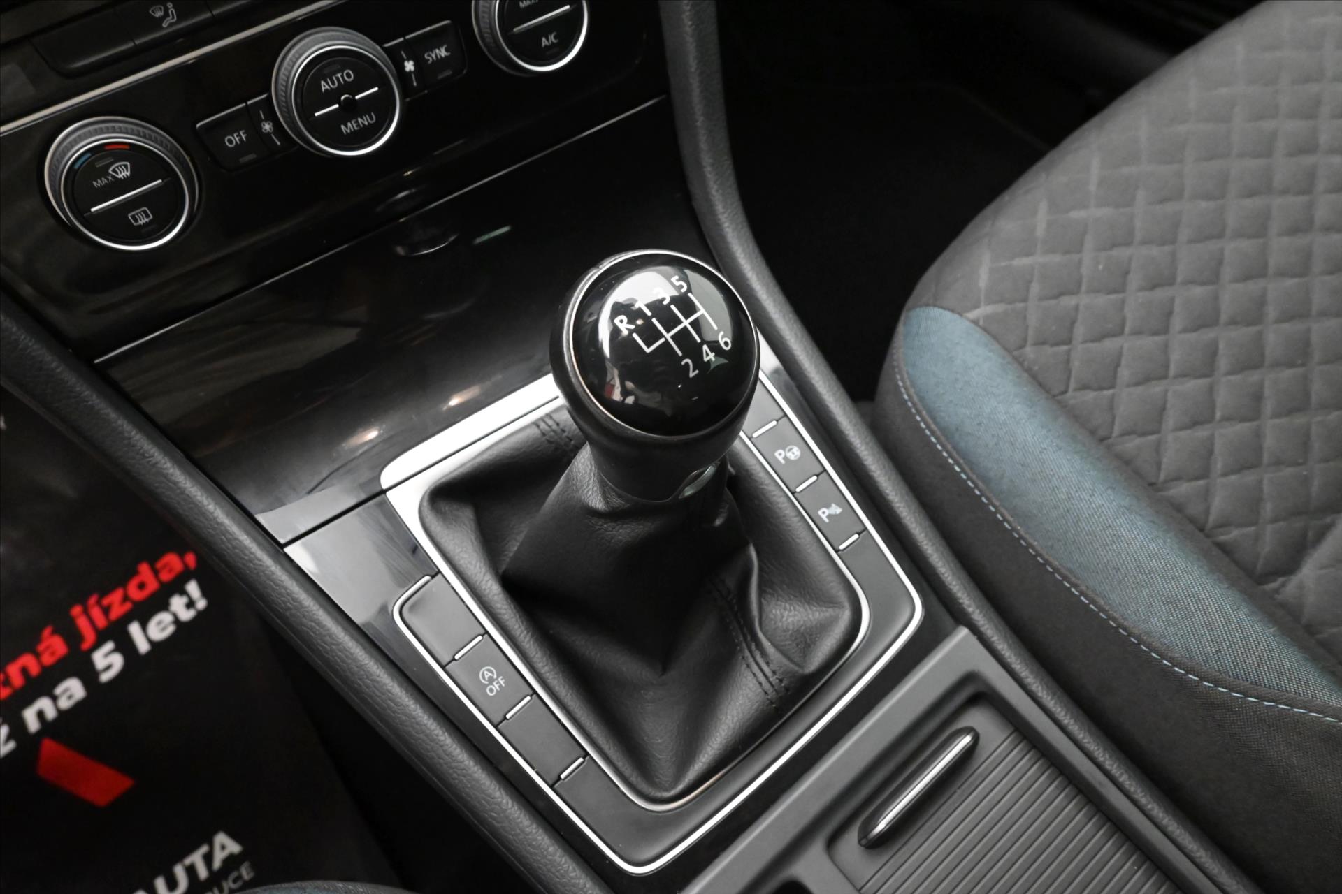 Hlavní fotografie vozu Volkswagen Golf 1,5 TSI 96kW BLUEMOTION Záruka až 5 let (21)