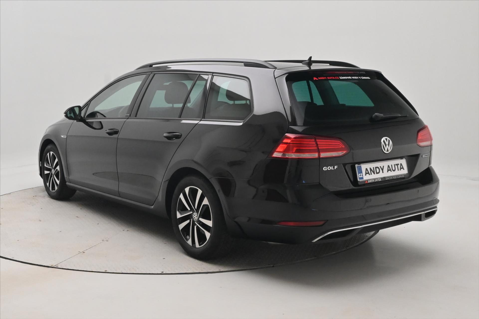 Hlavní fotografie vozu Volkswagen Golf 1,5 TSI 96kW BLUEMOTION Záruka až 5 let (7)