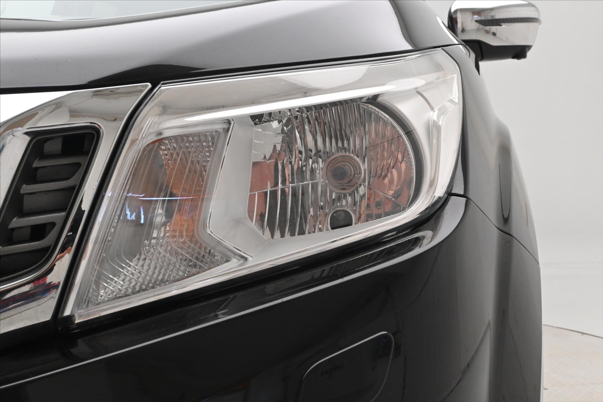 Hlavní fotografie vozu Nissan Navara 2,3 dCi 140 KW AT6 4x4 Záruka až 5 let (27)