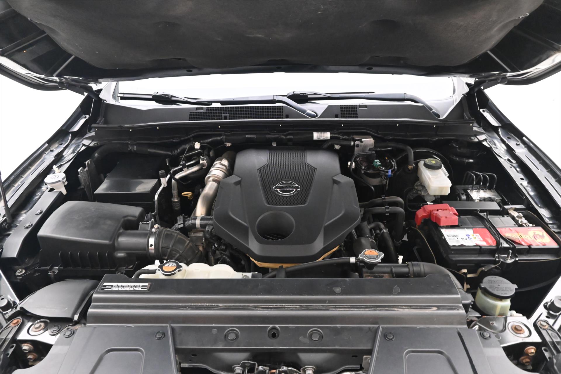 Hlavní fotografie vozu Nissan Navara 2,3 dCi 140kW AT6 4x4 Záruka až 5 let (10)