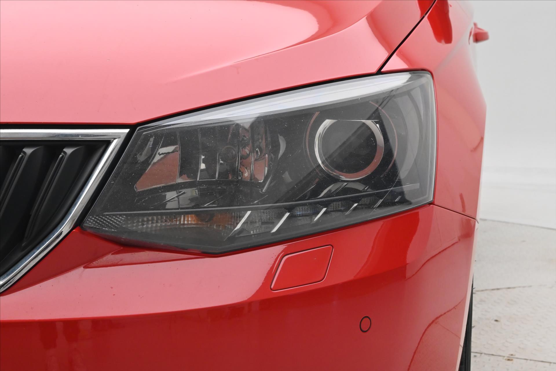 Hlavní fotografie vozu Škoda Fabia 1,4 TDI 77 kW Ambition (26)