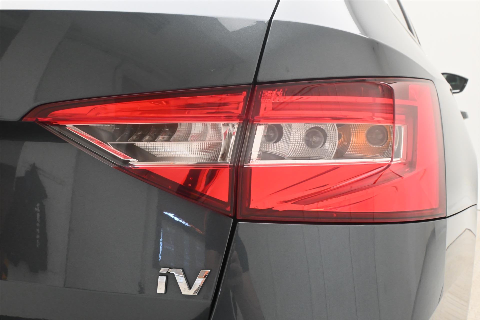 Main photo of the car Skoda Superb 1.4 TSI iV Hybrid 160kW STYLE Warranty up to 5 years (32)