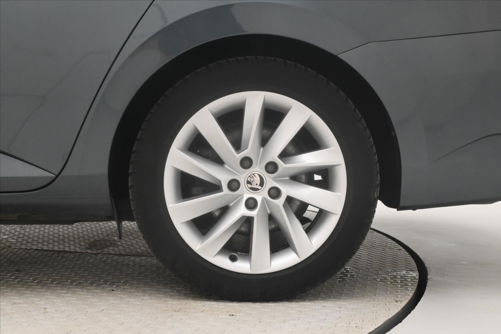 Main photo of the car Skoda Superb 1.4 TSI iV Hybrid 160kW STYLE Warranty up to 5 years (33)
