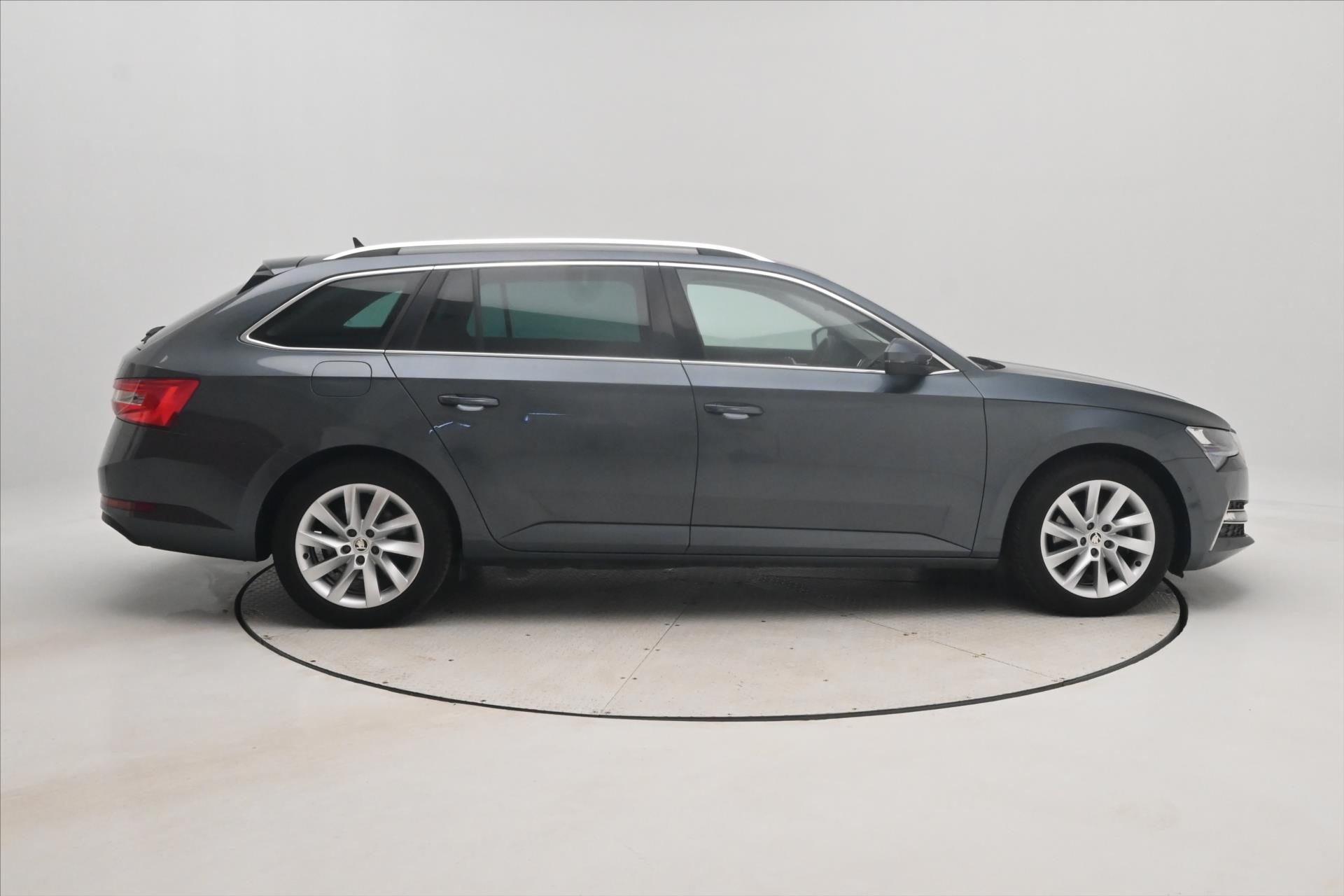 Main photo of the car Skoda Superb 1.4 TSI iV Hybrid 160kW STYLE Warranty up to 5 years (4)
