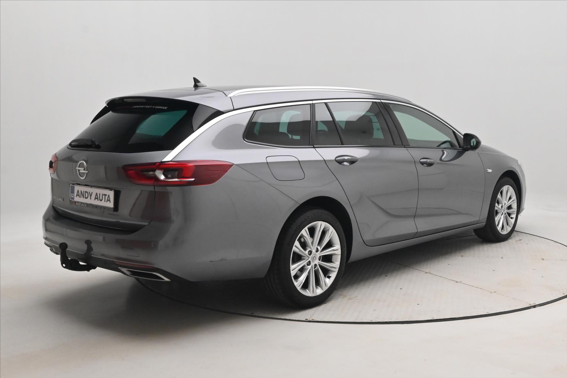 Hlavní fotografie vozu Opel Insignia 2,0 CDTI 128 kW AT8 SportTourer Záruka až 5 let (5)