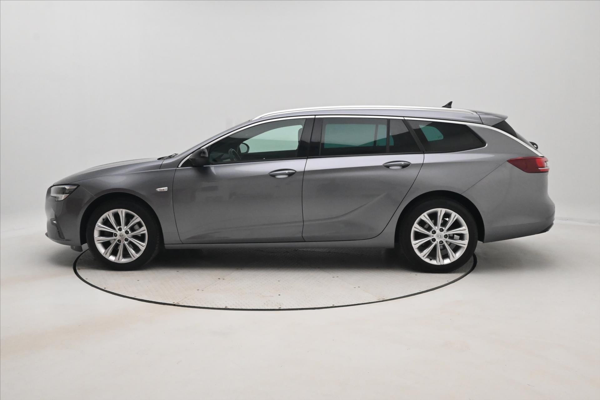 Hlavní fotografie vozu Opel Insignia 2,0 CDTI 128 kW AT8 SportTourer Záruka až 5 let (8)