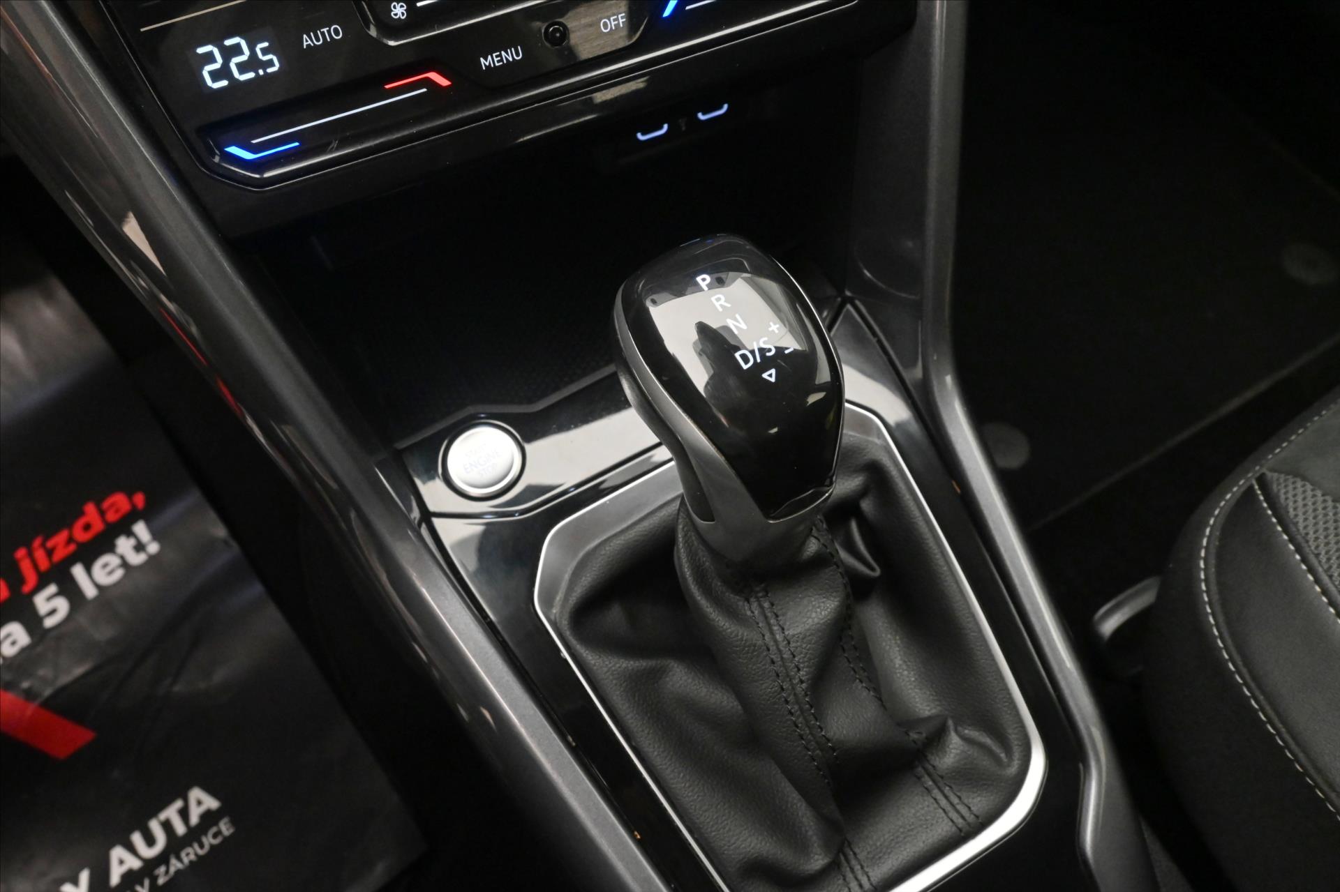 Hlavní fotografie vozu Volkswagen T-Roc 2,0 TDI 110kW DSG Style Záruka až 5 let (23)