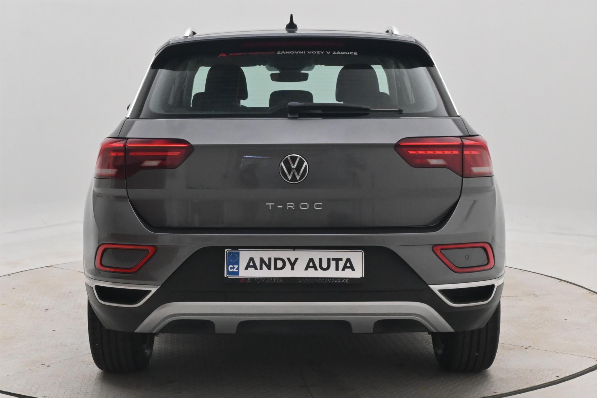 Hlavní fotografie vozu Volkswagen T-Roc 2,0 TDI 110kW DSG Style Záruka až 5 let (7)