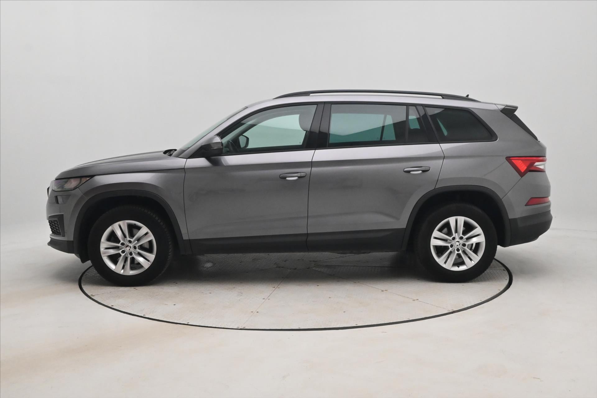 Main photo of the car Skoda Kodiaq 2.0 TDI 110 kW DSG NAVI TOWABLE Warranty up to 5 years (9)