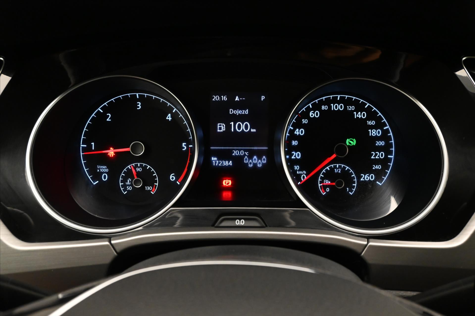 Main photo of the car Volkswagen Touran 2,0 TDI 110KW DSG 7míst Záruka až 5 let (18)