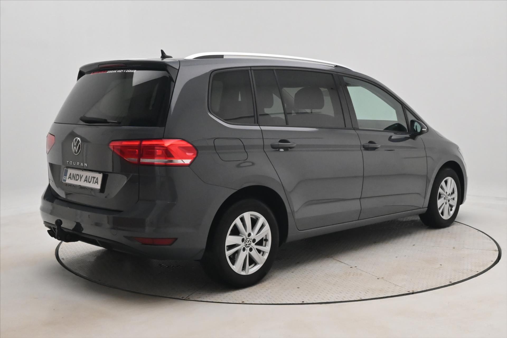 Main photo of the car Volkswagen Touran 2,0 TDI 110KW DSG 7míst Záruka až 5 let (6)