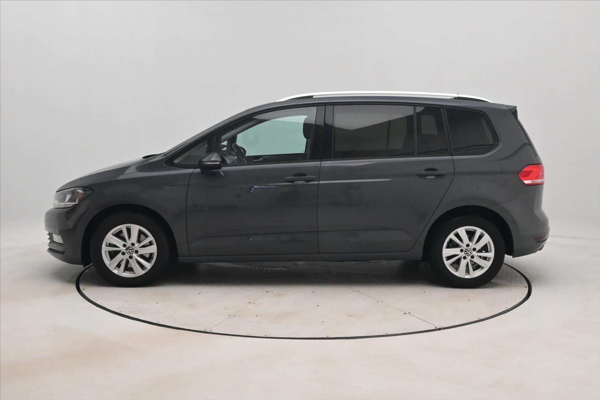 Main photo of the car Volkswagen Touran 2,0 TDI 110KW DSG 7míst Záruka až 5 let (9)