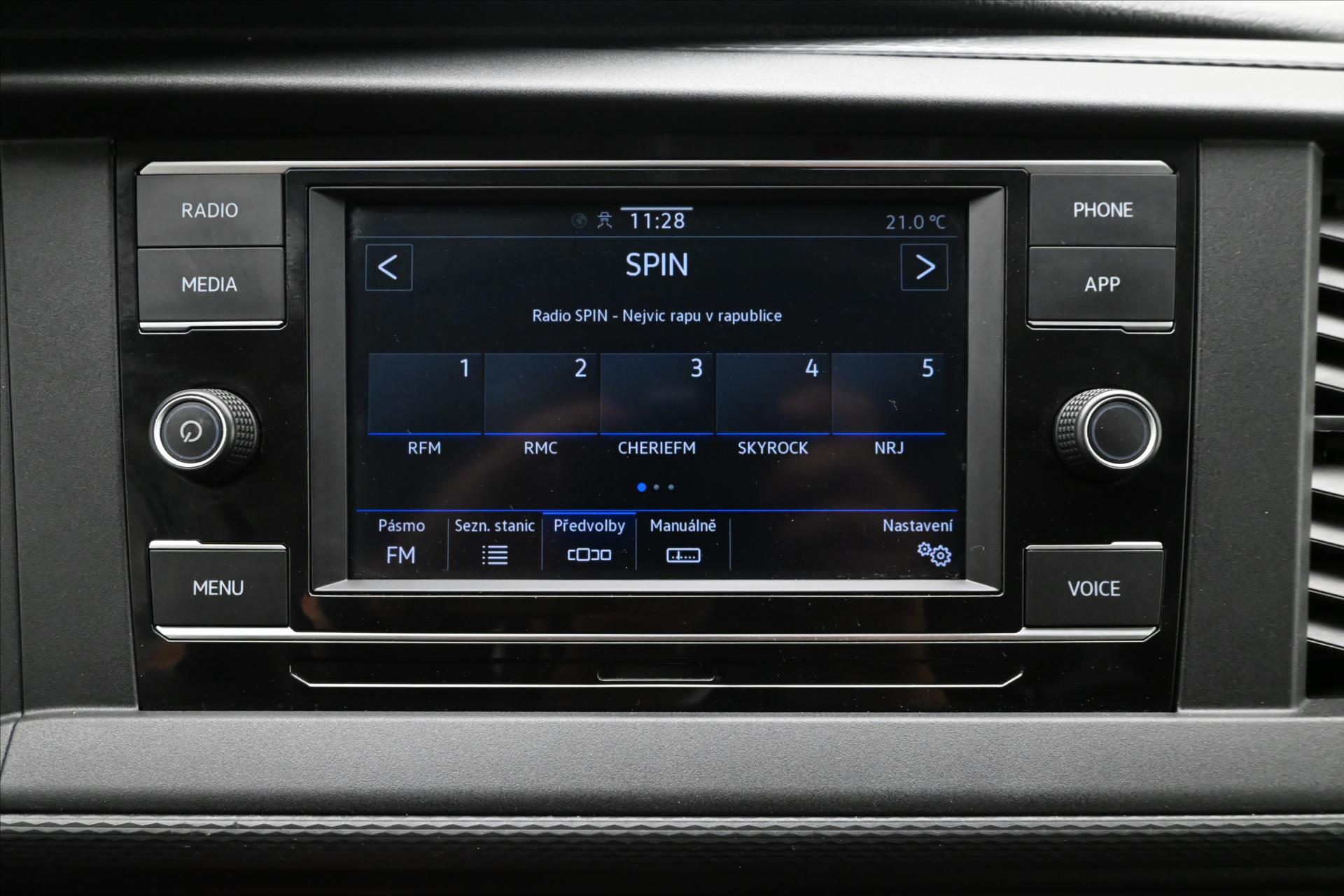 Main photo of the car Volkswagen Transporter 2.0 TDI 110kW DSG Warranty up to 5 years (20)