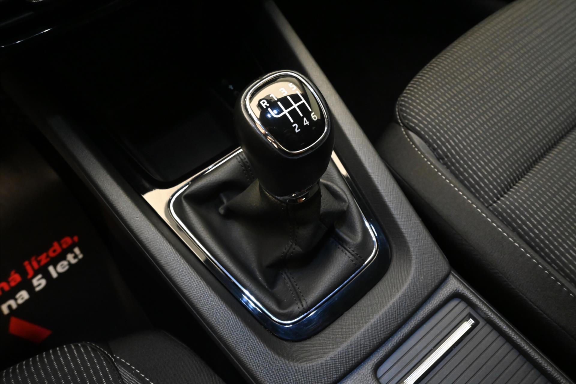 Hlavní fotografie vozu Škoda Octavia 1,5 TSI 110kW Ambition Manuál Záruka až 5 let (21)