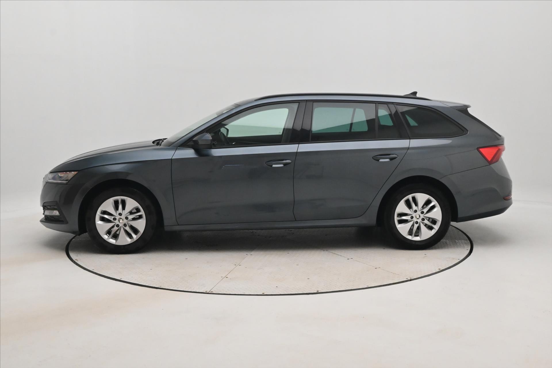 Hlavní fotografie vozu Škoda Octavia 1,5 TSI 110kW Ambition Manuál Záruka až 5 let (8)