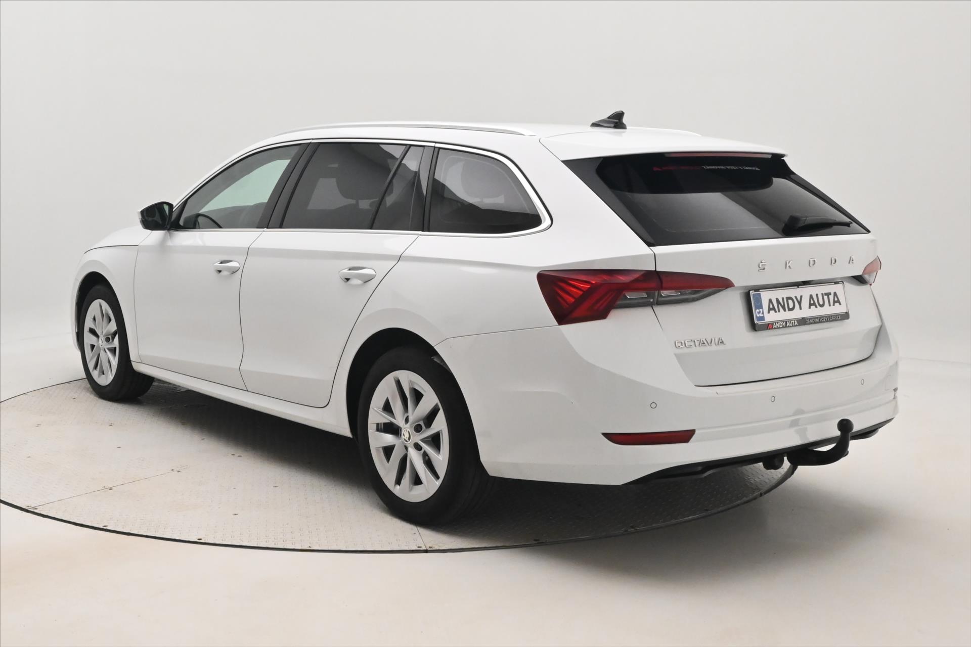 Hlavní fotografie vozu Škoda Octavia 2,0 TDI 110 kW DSG Style Záruka až 5 let (8)
