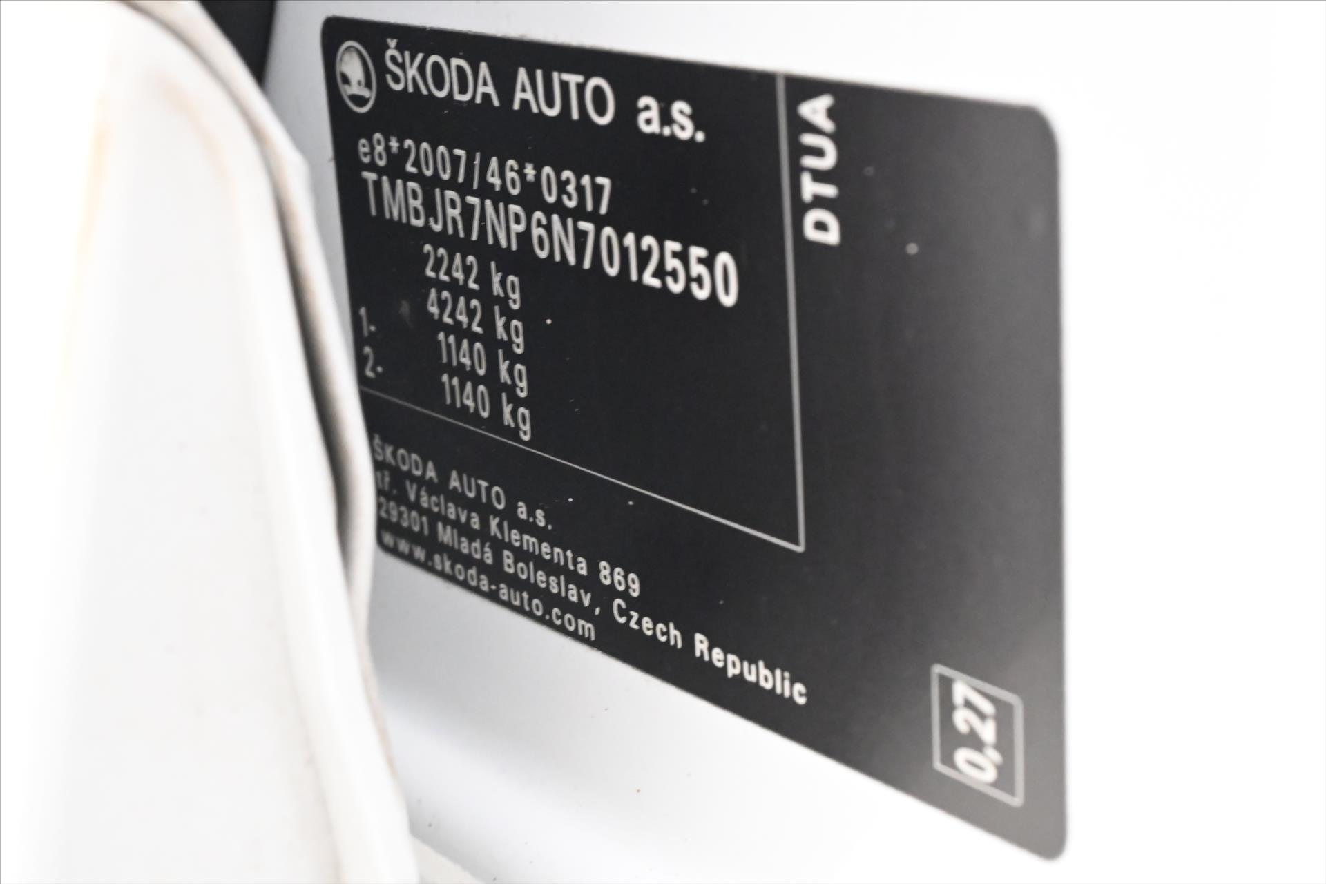 Hlavní fotografie vozu Škoda Superb 2,0 TDI 147kW DSG STYLE Záruka až 5 let (12)