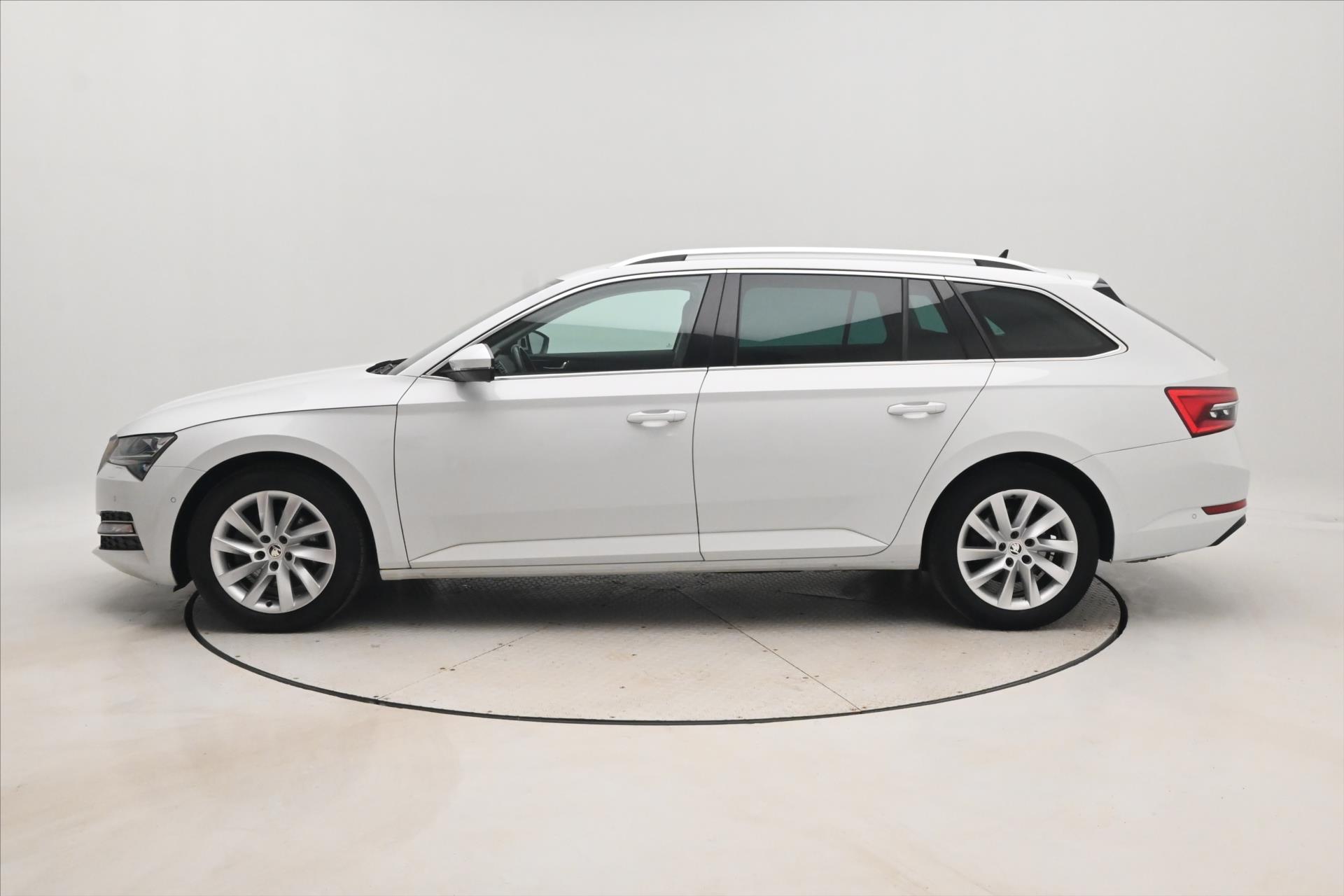 Hlavní fotografie vozu Škoda Superb 2,0 TDI 147kW DSG STYLE Záruka až 5 let (8)