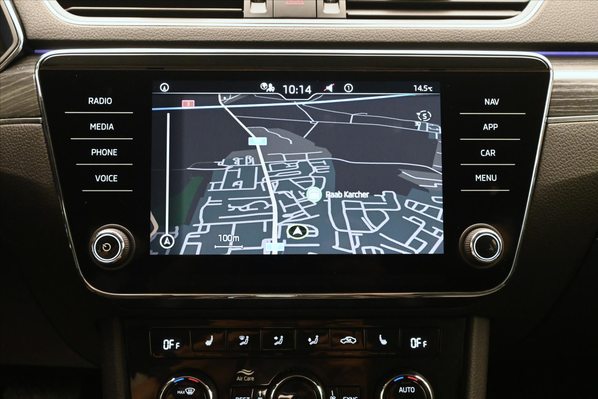 Hlavní fotografie vozu Škoda Superb 2,0 TDI 147kW STYLE DSG Záruka až 5 let (20)