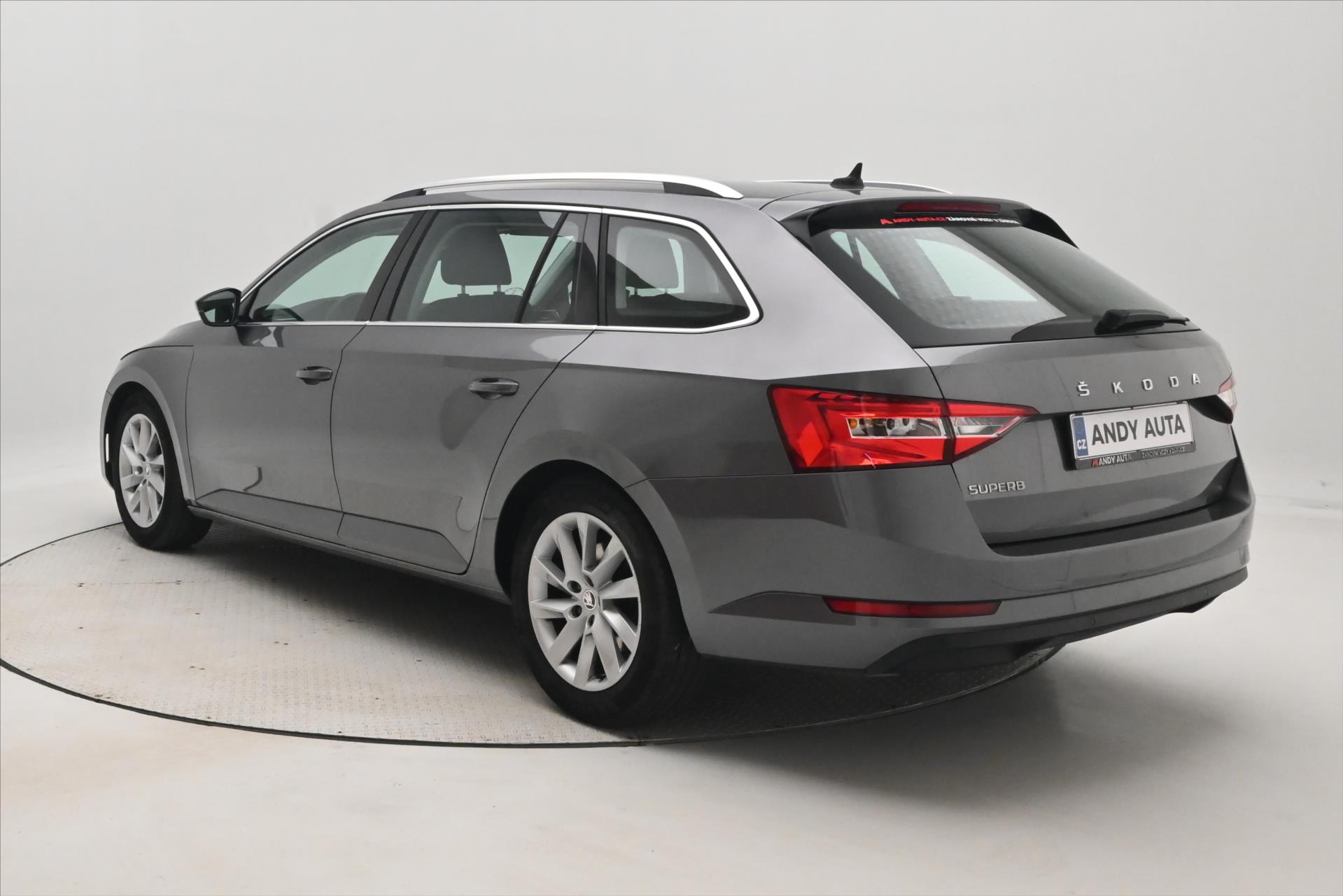 Hlavní fotografie vozu Škoda Superb 2,0 TDI 110 kW DSG Style Záruka až 5 let (8)