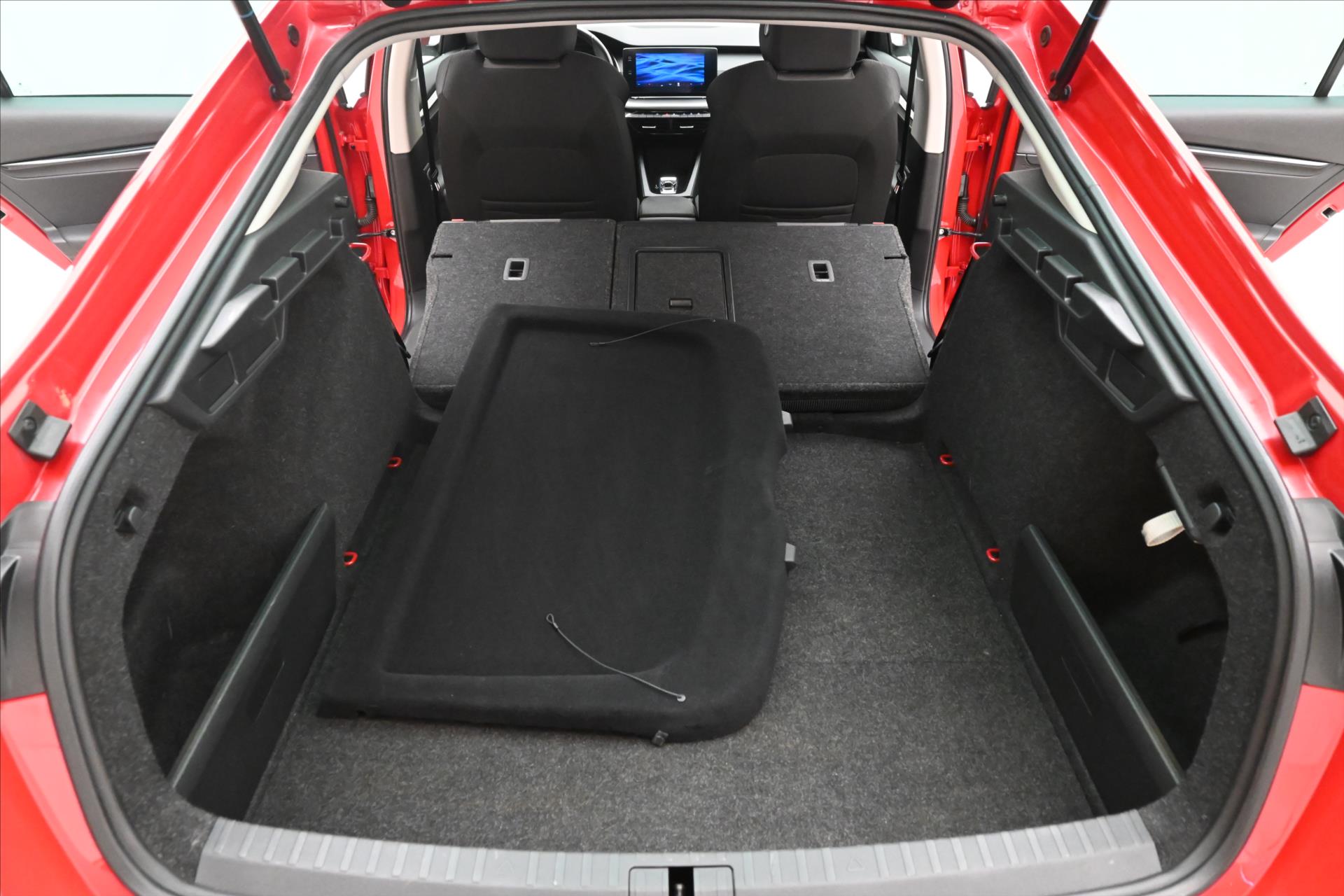 Hlavní fotografie vozu Škoda Octavia 2,0 TDI 110kW DSG VIRTUAL NAVI Záruka až 5 let (12)