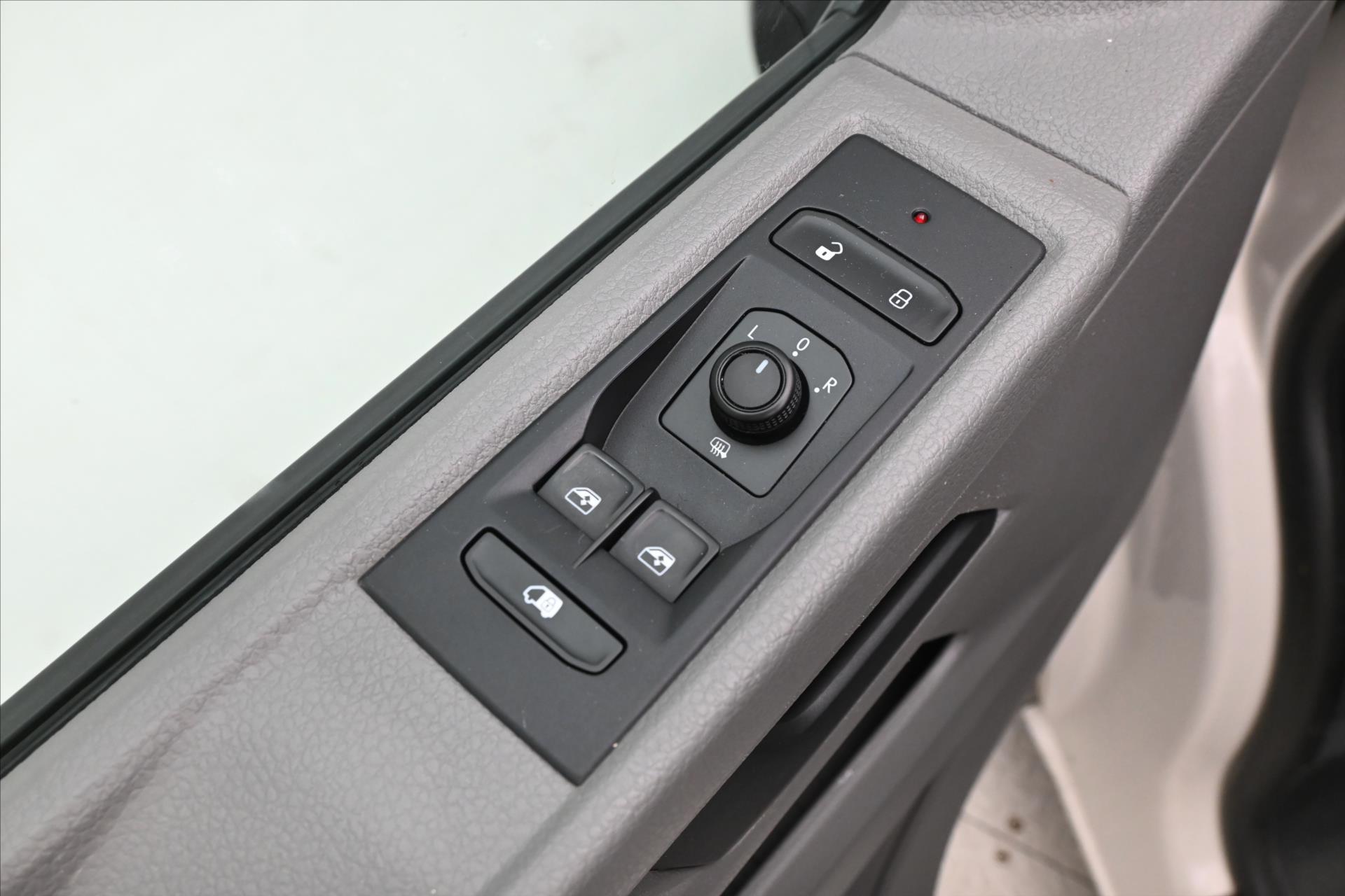 Main photo of the car Volkswagen Transporter 2.0 TDI 110kW Climate Cruise Control Warranty up to 5 years (24)