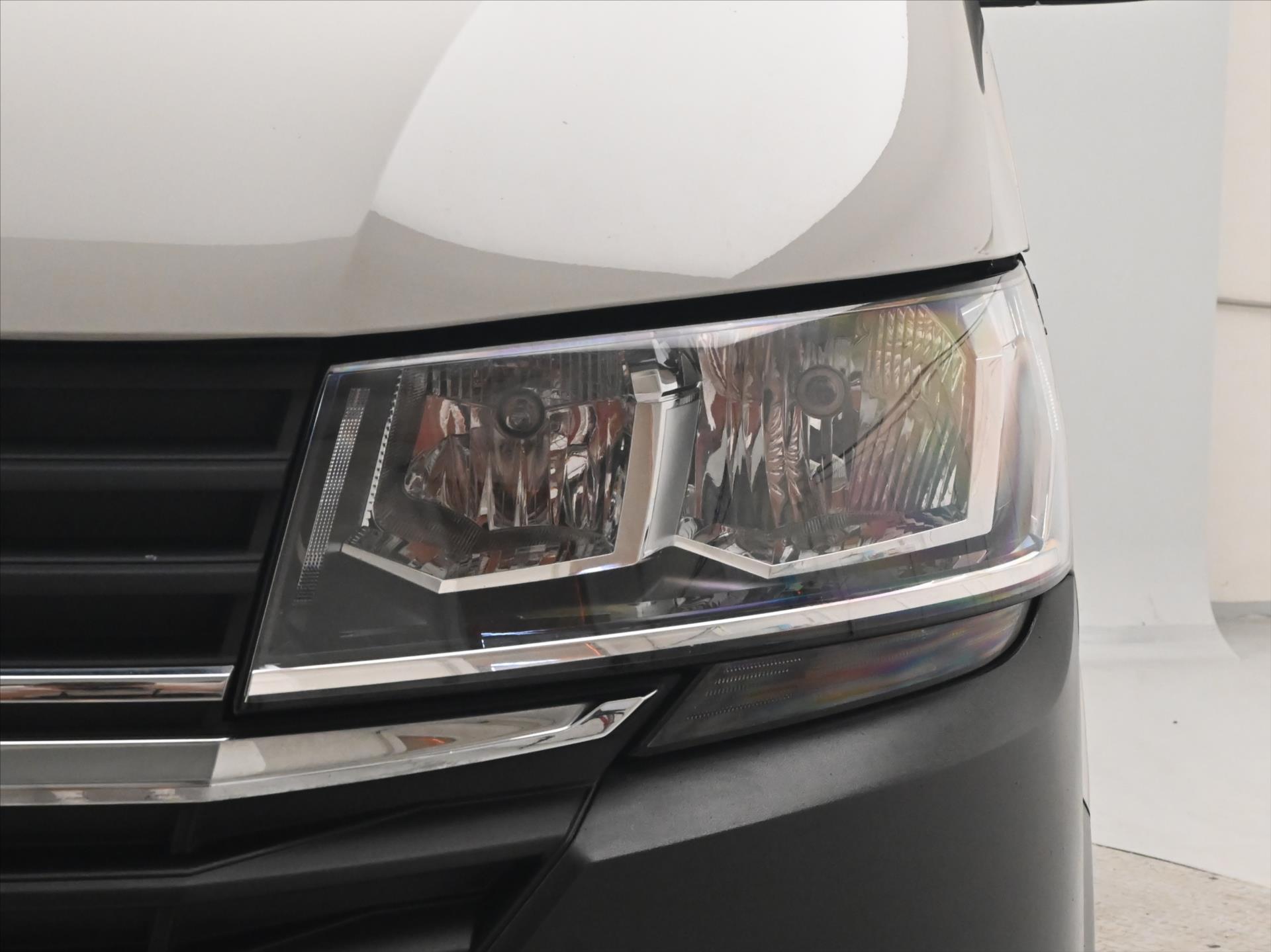 Main photo of the car Volkswagen Transporter 2.0 TDI 110kW Climate Cruise Control Warranty up to 5 years (27)