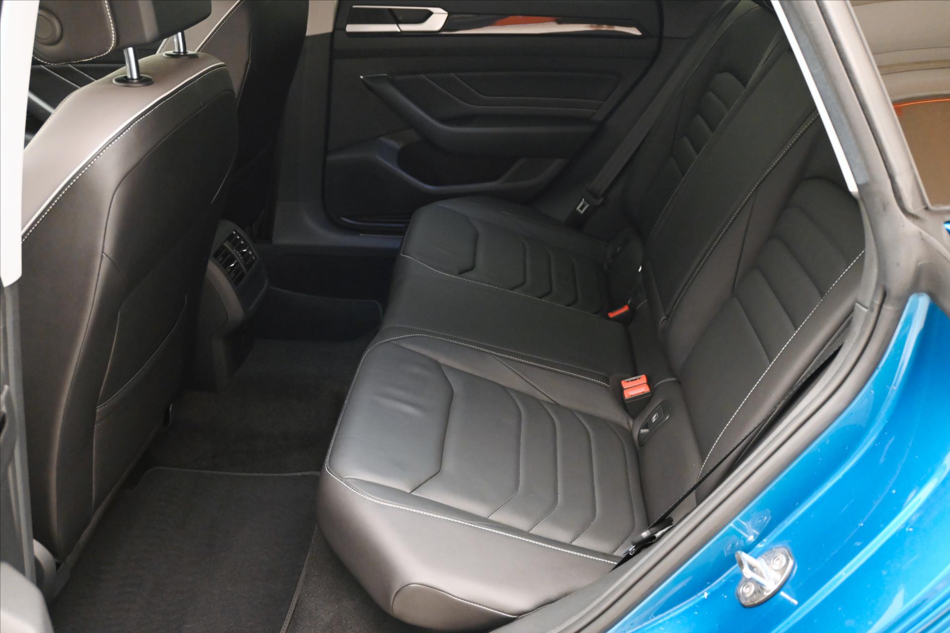 Main photo of the car Volkswagen Arteon Shooting Brake 2,0 TDI 110 kW Elegance Záruka až 5 let (14)