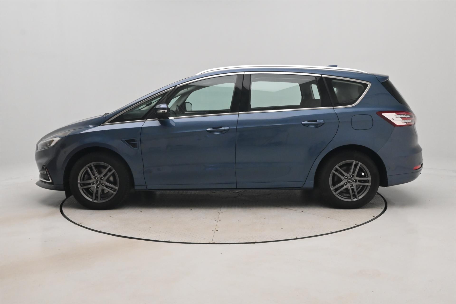 Hlavní fotografie vozu Ford S-MAX 2,5 Hybrid 140 kW AT Záruka až 5 let (8)