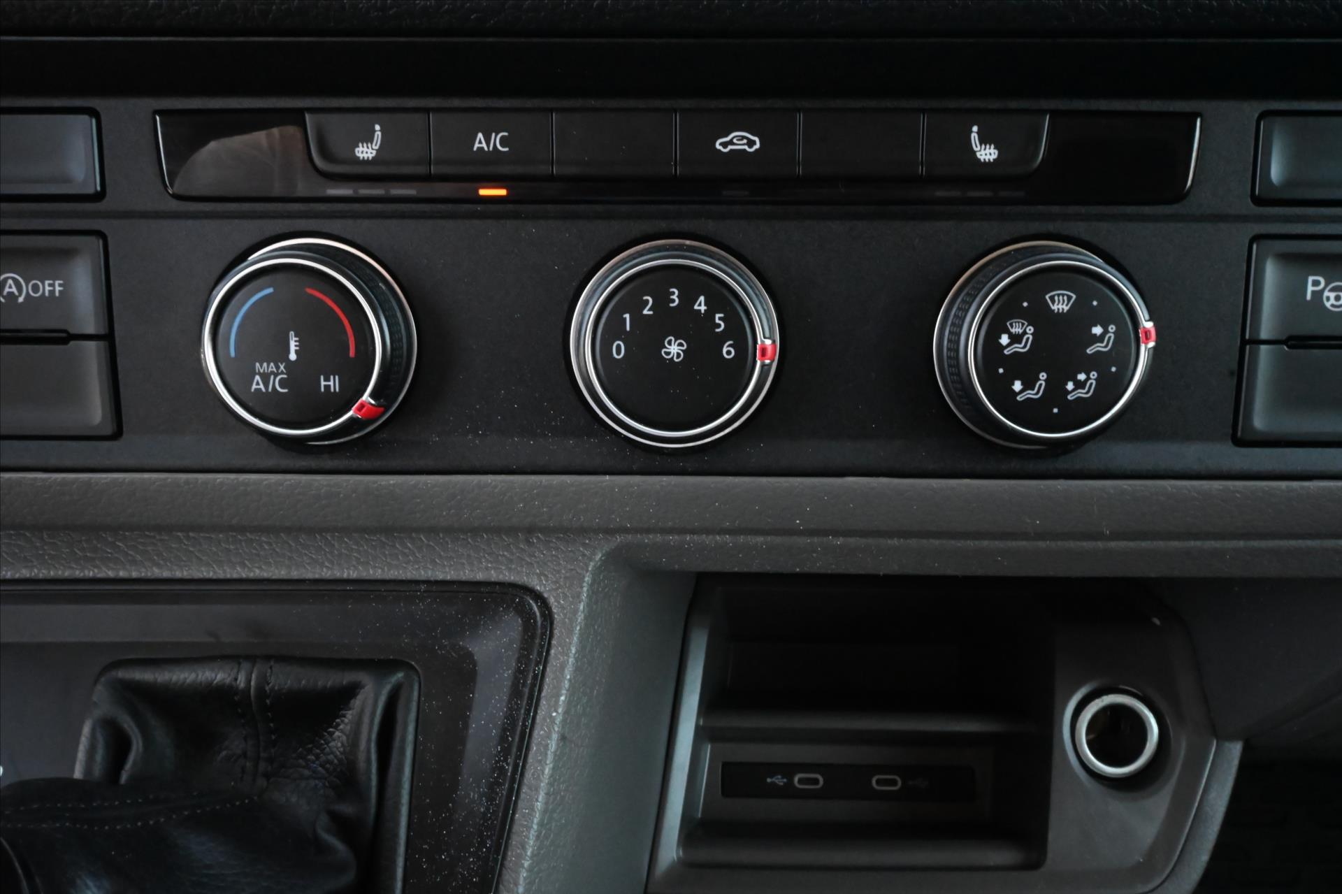 Hlavní fotografie vozu Volkswagen Crafter 2,0 TDI 130kW DSG L2H2 Záruka až 5 let (21)