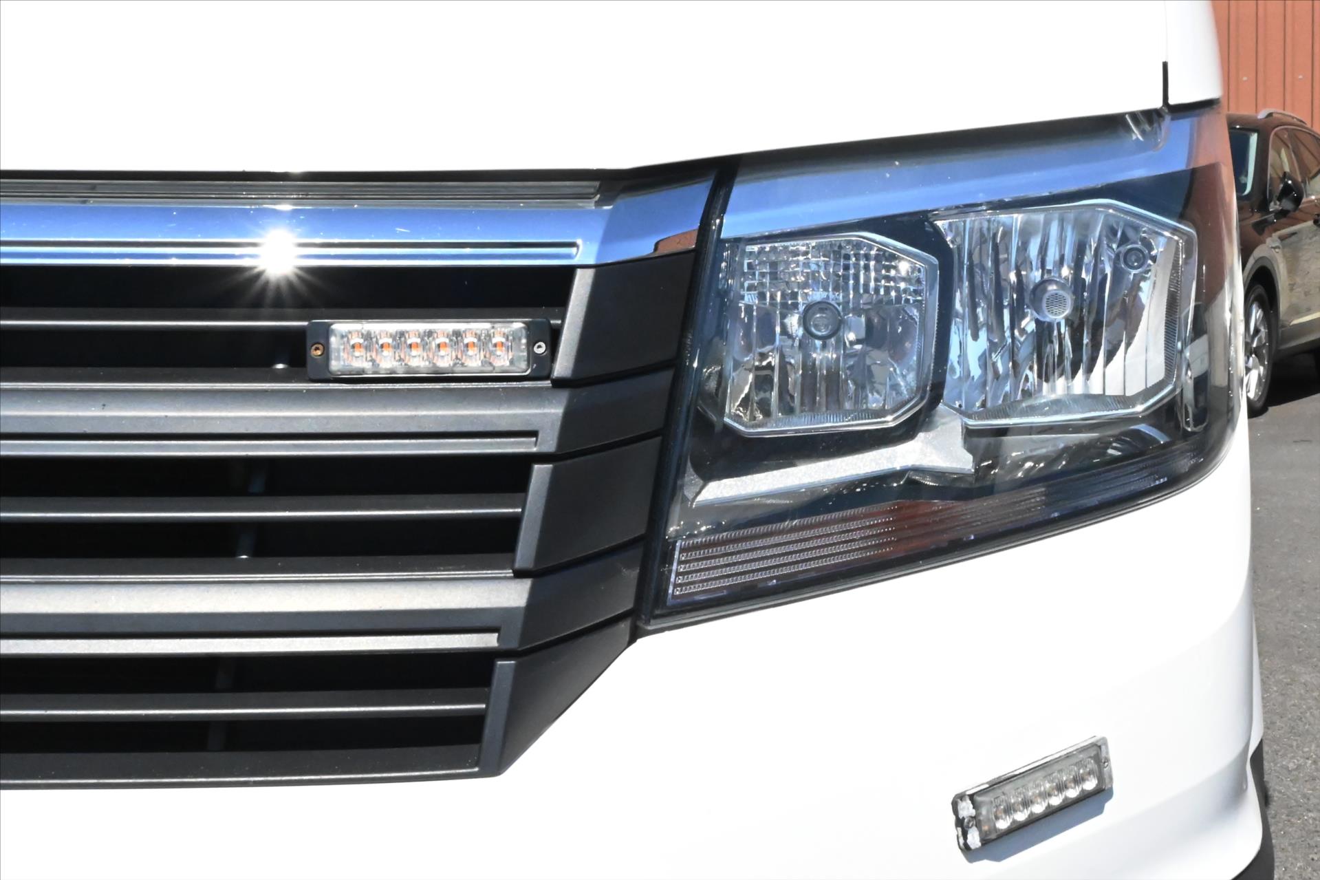 Hlavní fotografie vozu Volkswagen Crafter 2,0 TDI 130kW DSG L2H2 Záruka až 5 let (29)