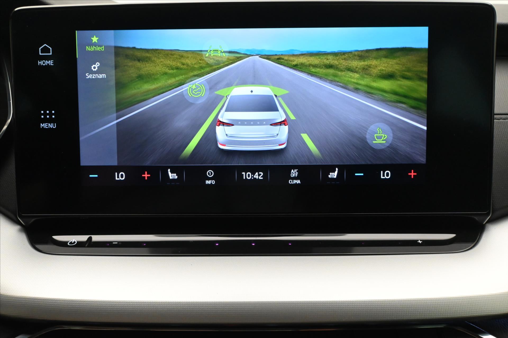 Hlavní fotografie vozu Škoda Octavia 1,5 TSI 110 kW Ambition Záruka až 5 let (19)