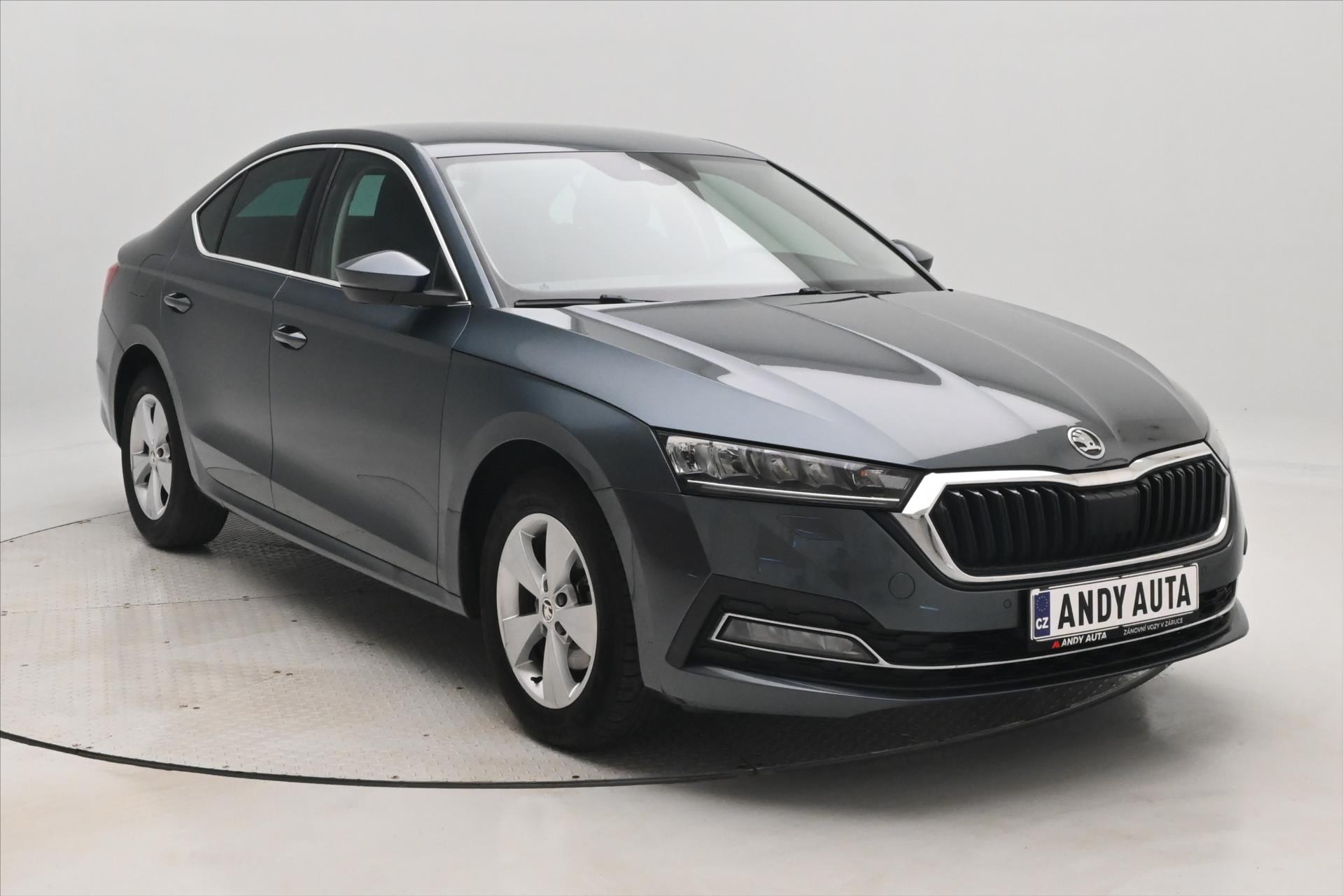 Hlavní fotografie vozu Škoda Octavia 1,5 TSI 110 kW Ambition Záruka až 5 let (3)