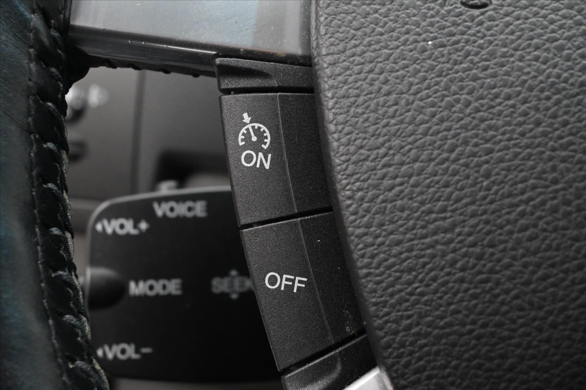 Hlavní fotografie vozu Ford Kuga 2,0 TDCI 103 kW Tažné (21)