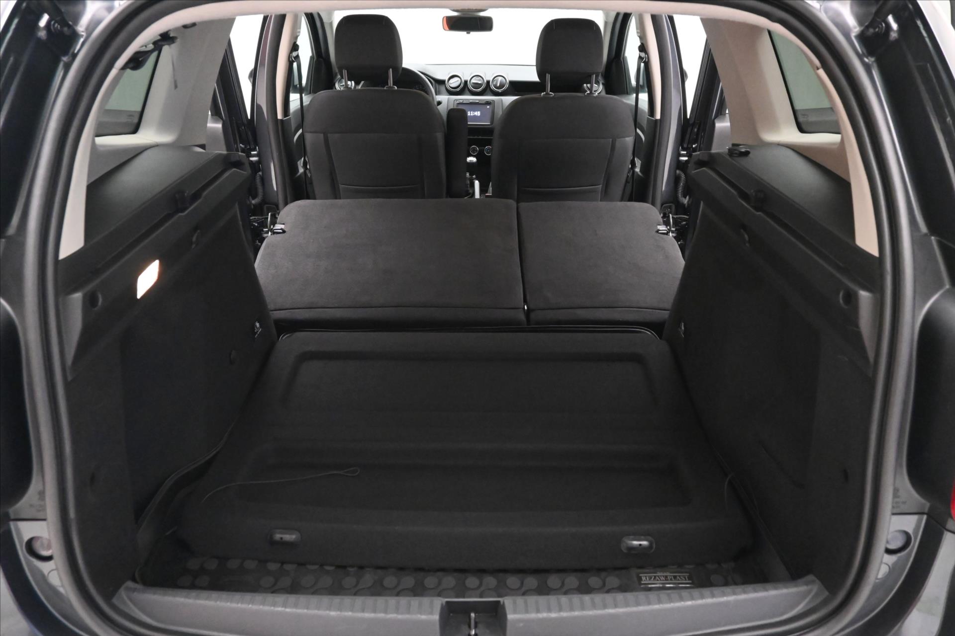 Hlavní fotografie vozu Dacia Duster 1,6 SCe 84kW tažné Záruka až 5 let (11)