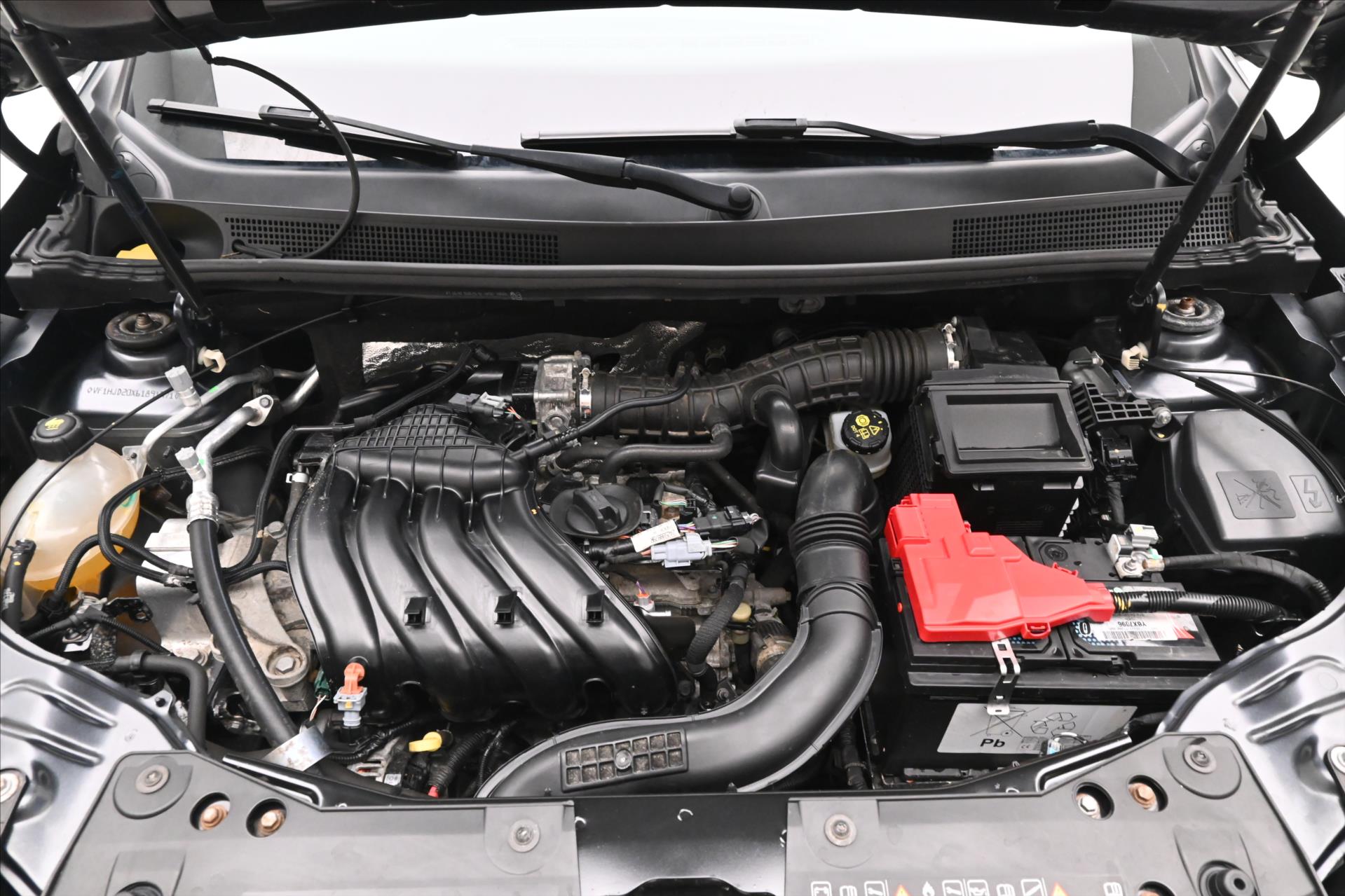 Hlavní fotografie vozu Dacia Duster 1,6 SCe 84kW tažné Záruka až 5 let (9)