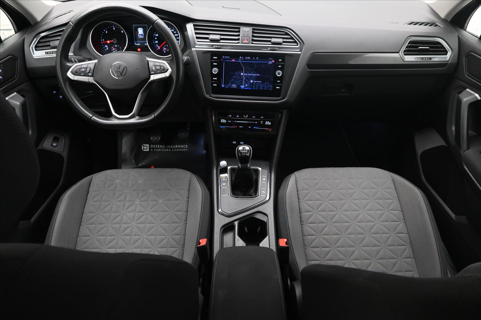 Main photo of the car Volkswagen Tiguan 2.0 TDI 110 kW LIFE Warranty up to 5 years (15)