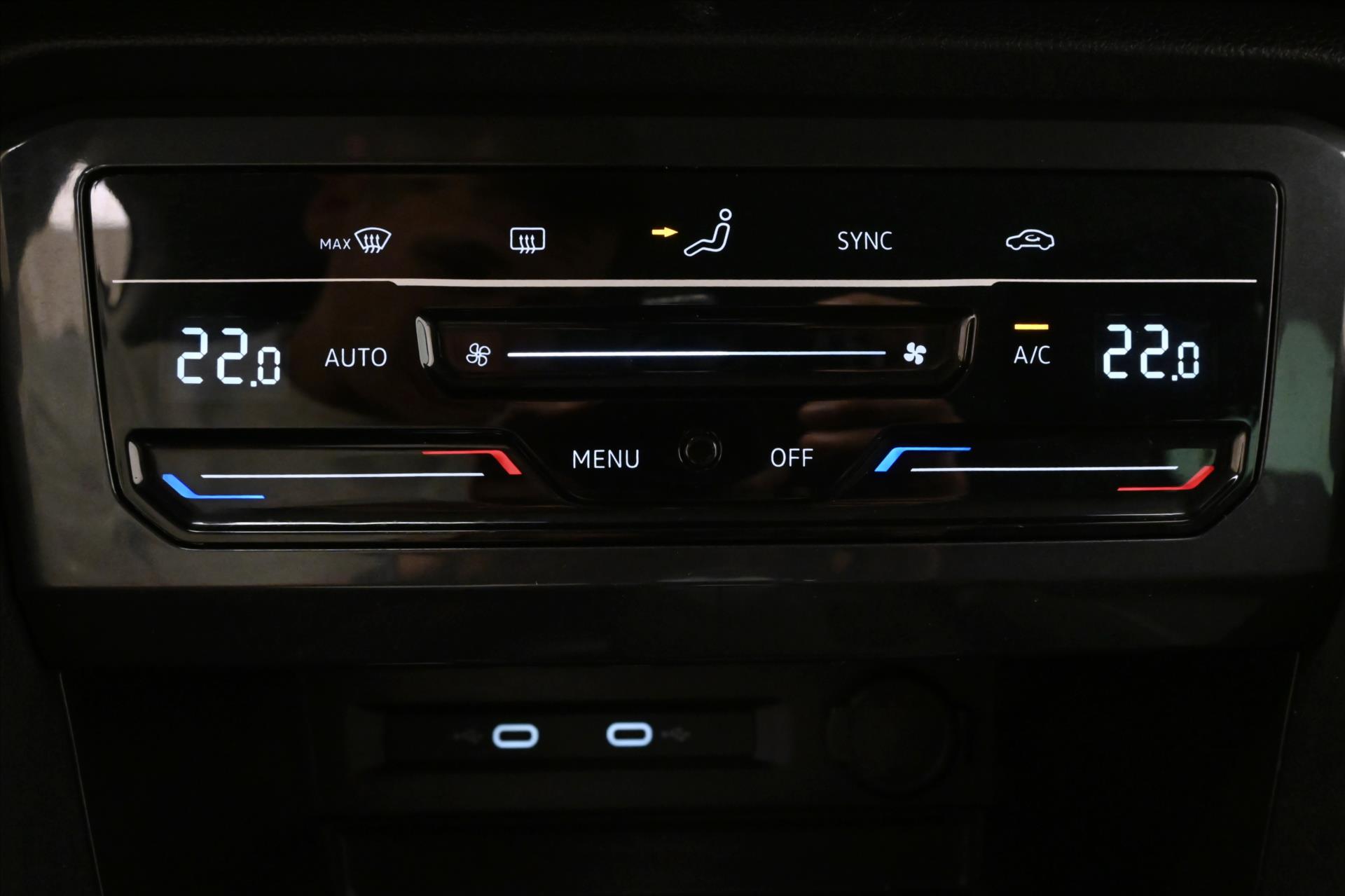 Main photo of the car Volkswagen Tiguan 2.0 TDI 110 kW LIFE Warranty up to 5 years (21)