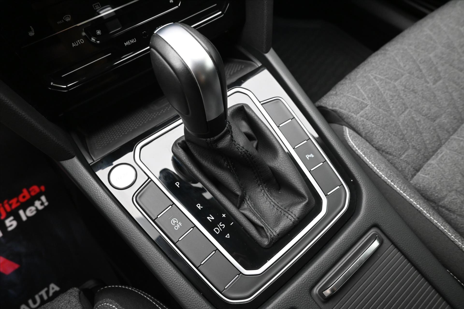 Hlavní fotografie vozu Volkswagen Passat 2,0 TDI 110 kW DSG Business Záruka až 5 let (23)
