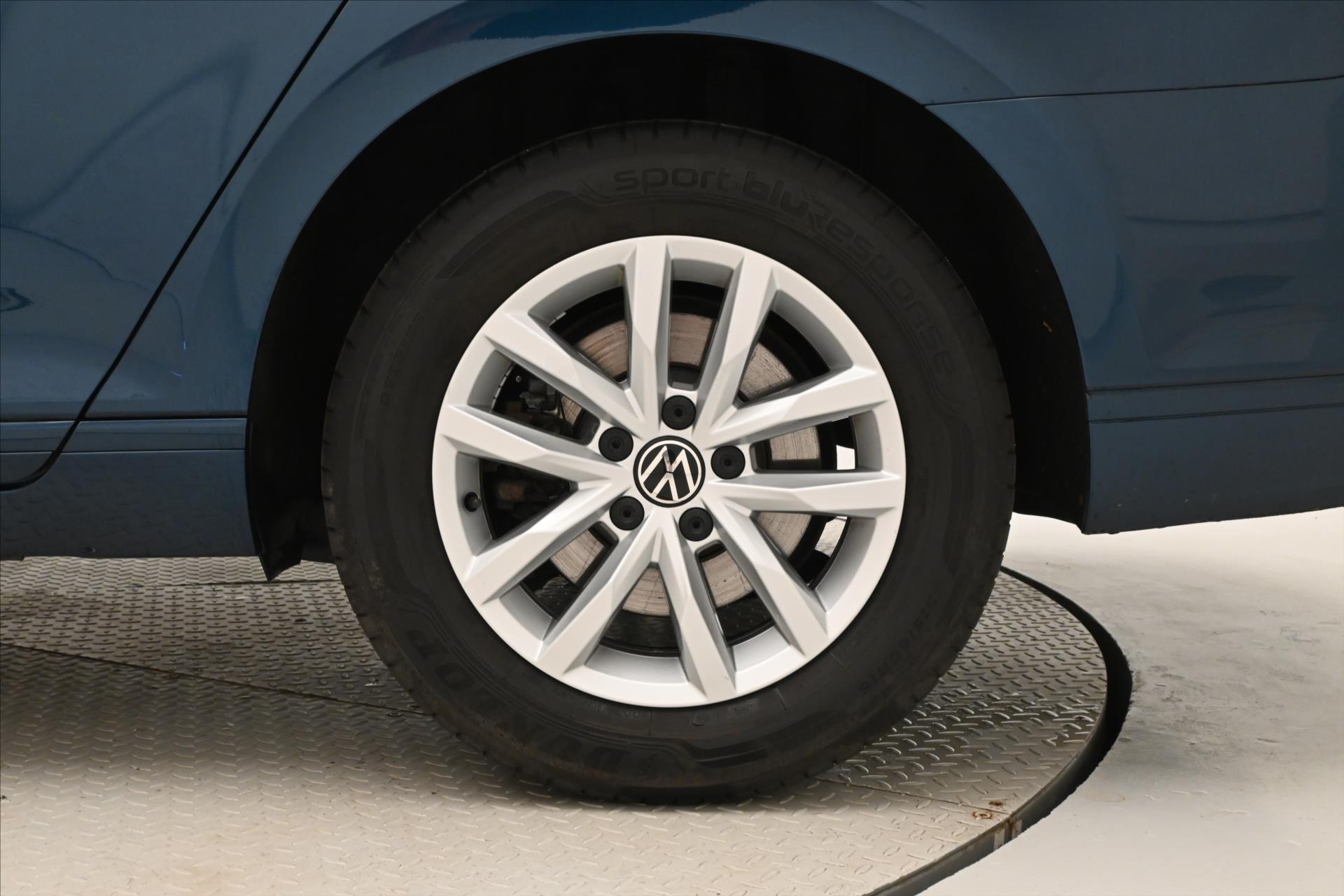 Hlavní fotografie vozu Volkswagen Passat 2,0 TDI 110 kW DSG Business Záruka až 5 let (31)