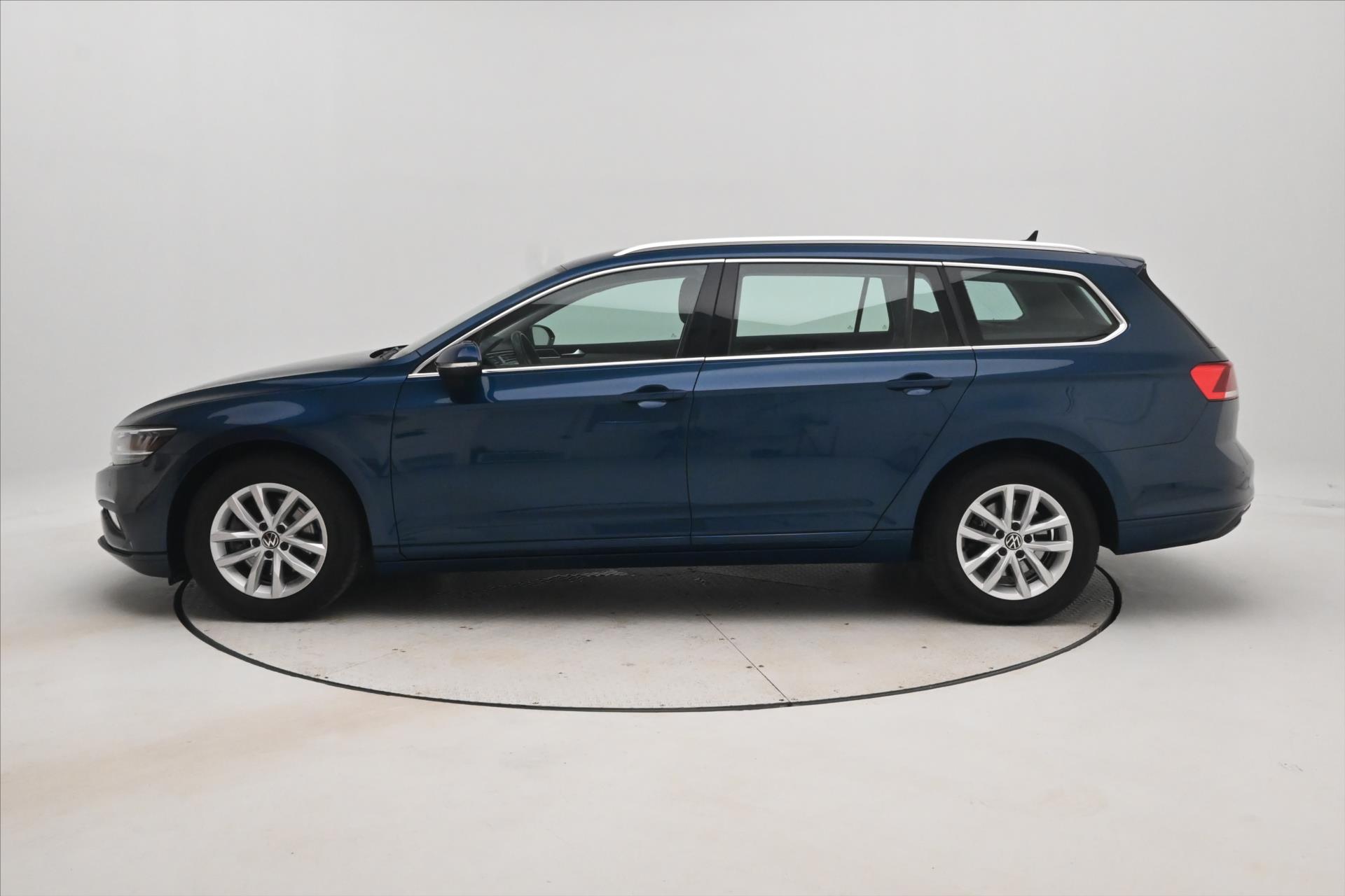 Hlavní fotografie vozu Volkswagen Passat 2,0 TDI 110 kW DSG Business Záruka až 5 let (8)