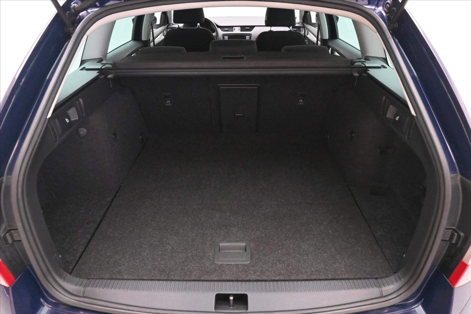 Hlavní fotografie vozu Škoda Octavia 2,0 TDI 110kW Ambition Záruka až 5 let (10)