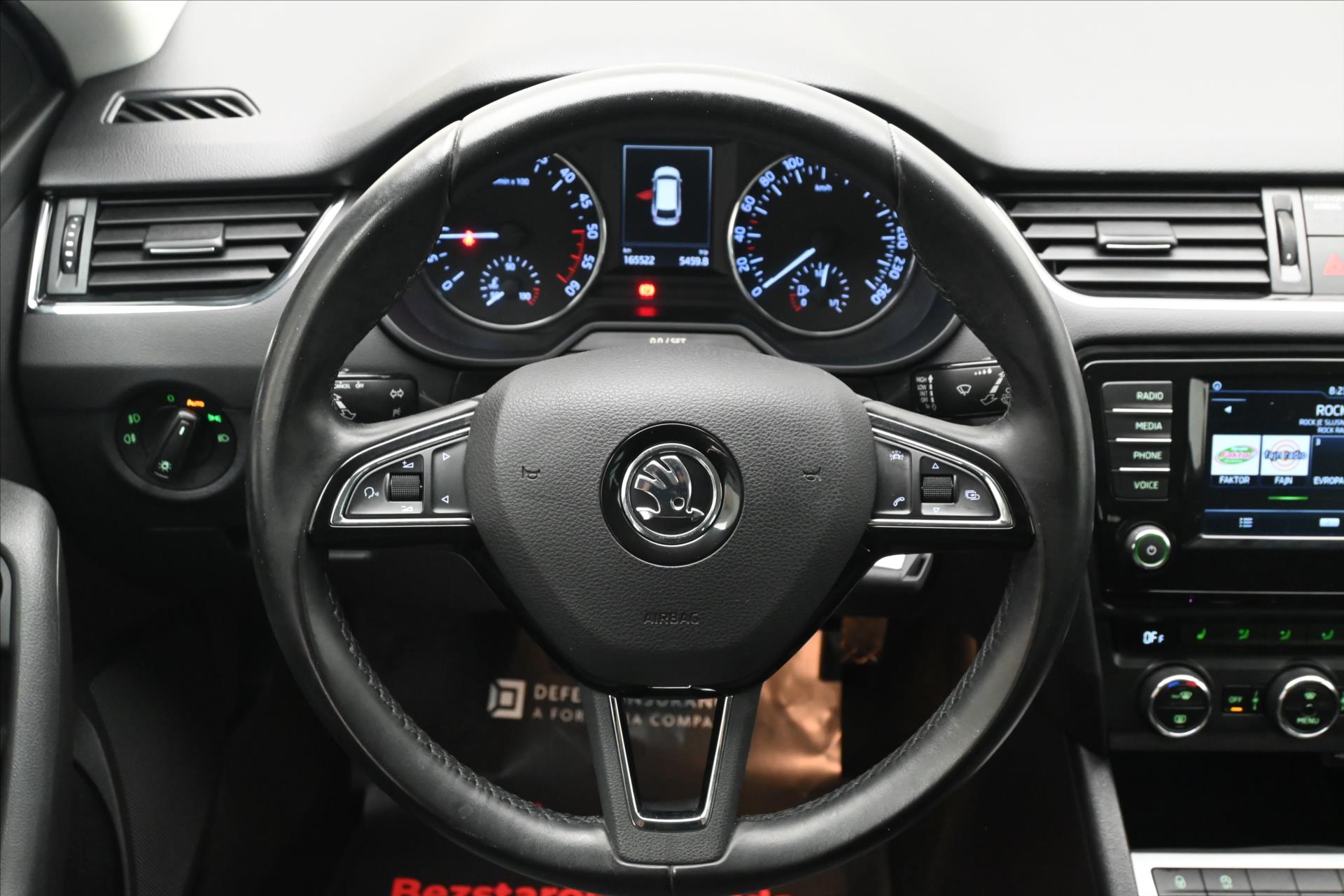 Hlavní fotografie vozu Škoda Octavia 2,0 TDI 110kW Ambition Záruka až 5 let (18)