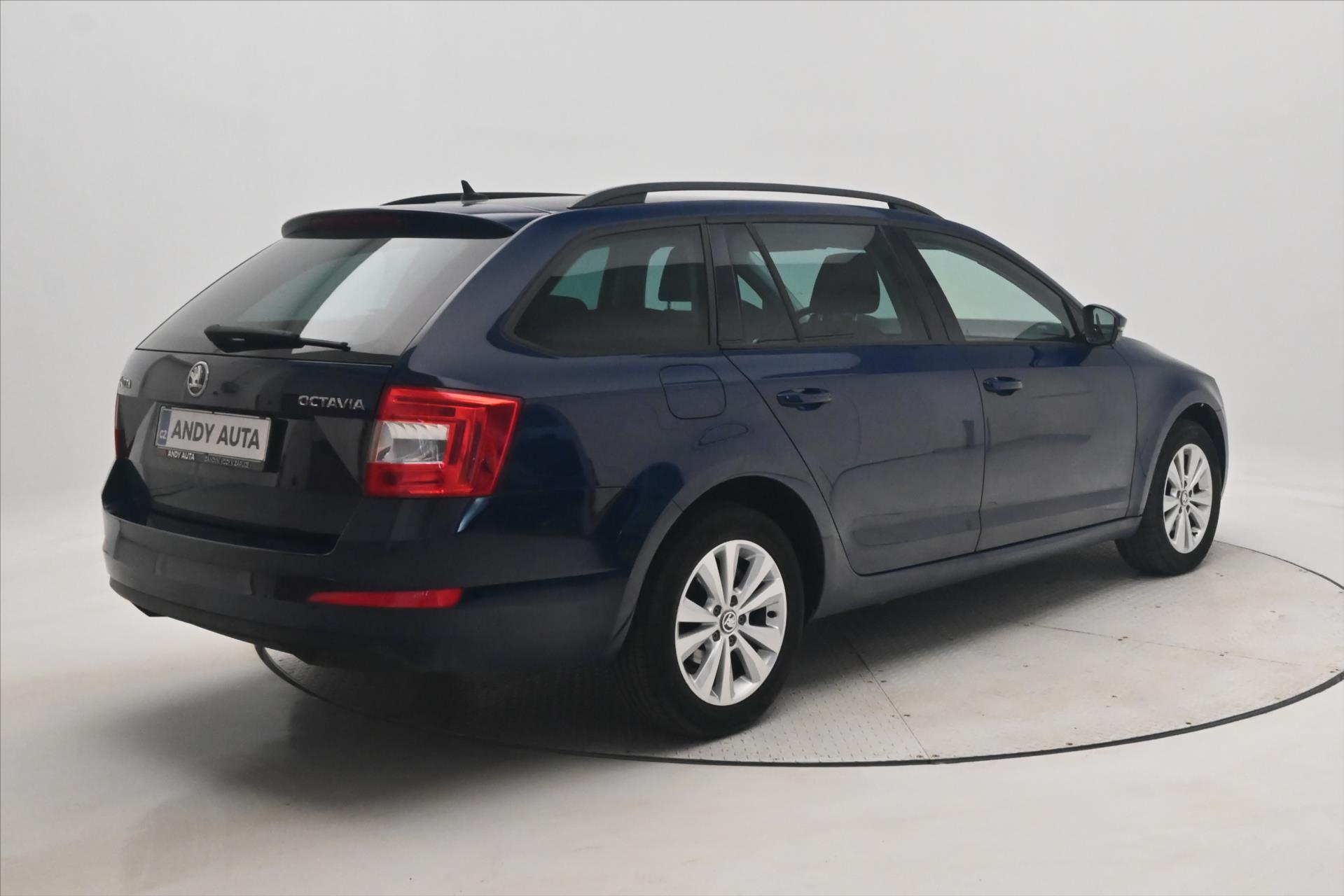 Hlavní fotografie vozu Škoda Octavia 2,0 TDI 110kW Ambition Záruka až 5 let (5)