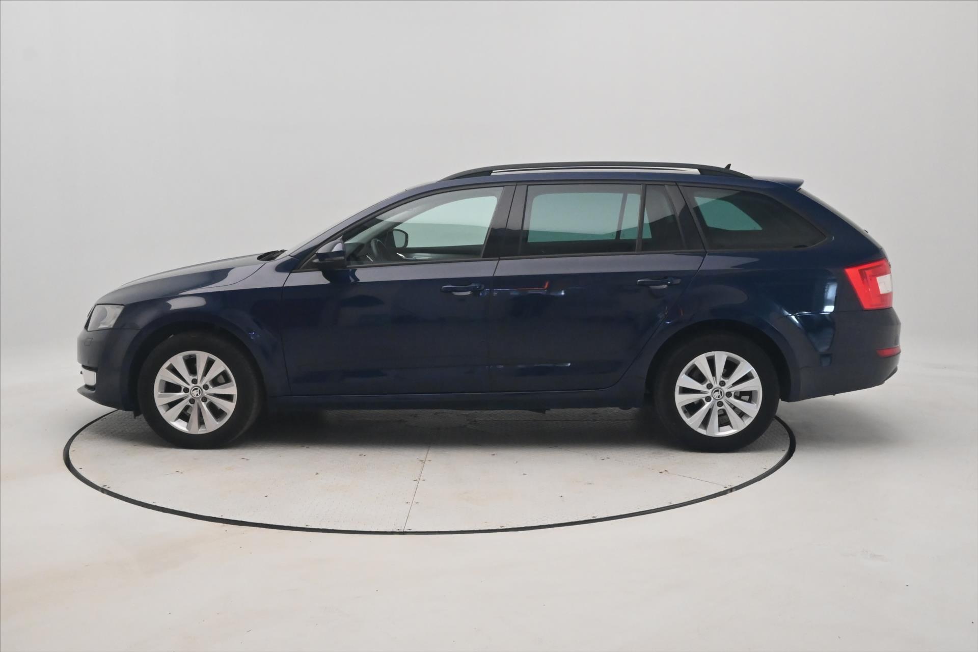 Hlavní fotografie vozu Škoda Octavia 2,0 TDI 110kW Ambition Záruka až 5 let (8)