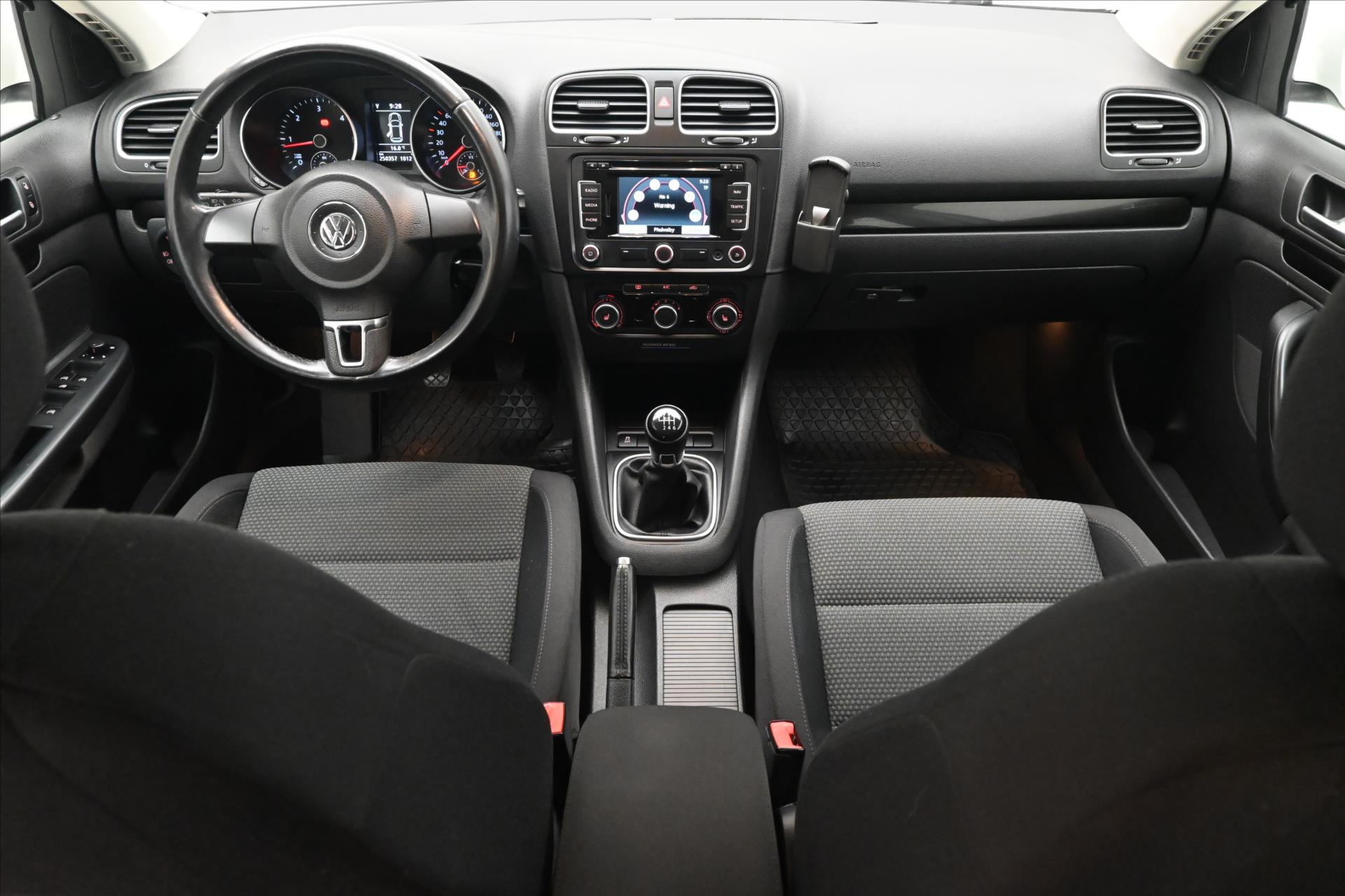 Hlavní fotografie vozu Volkswagen Golf 2,0 TDI 110 kW Trendline Záruka až 5 let (15)