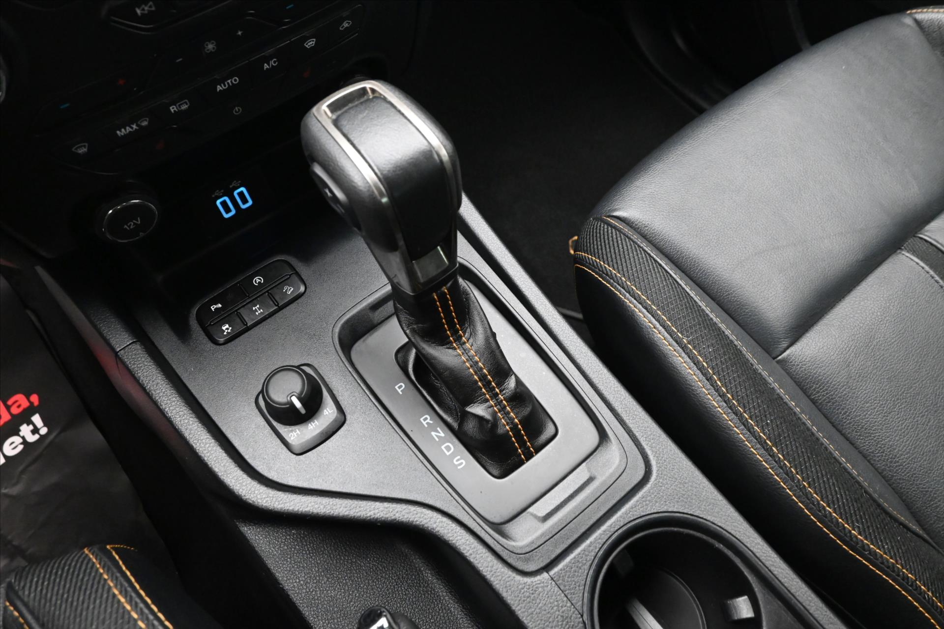 Hlavní fotografie vozu Ford Ranger 2,0 EcoBlue 156 kW 4x4 Wildtrak Záruka až 5 let (20)