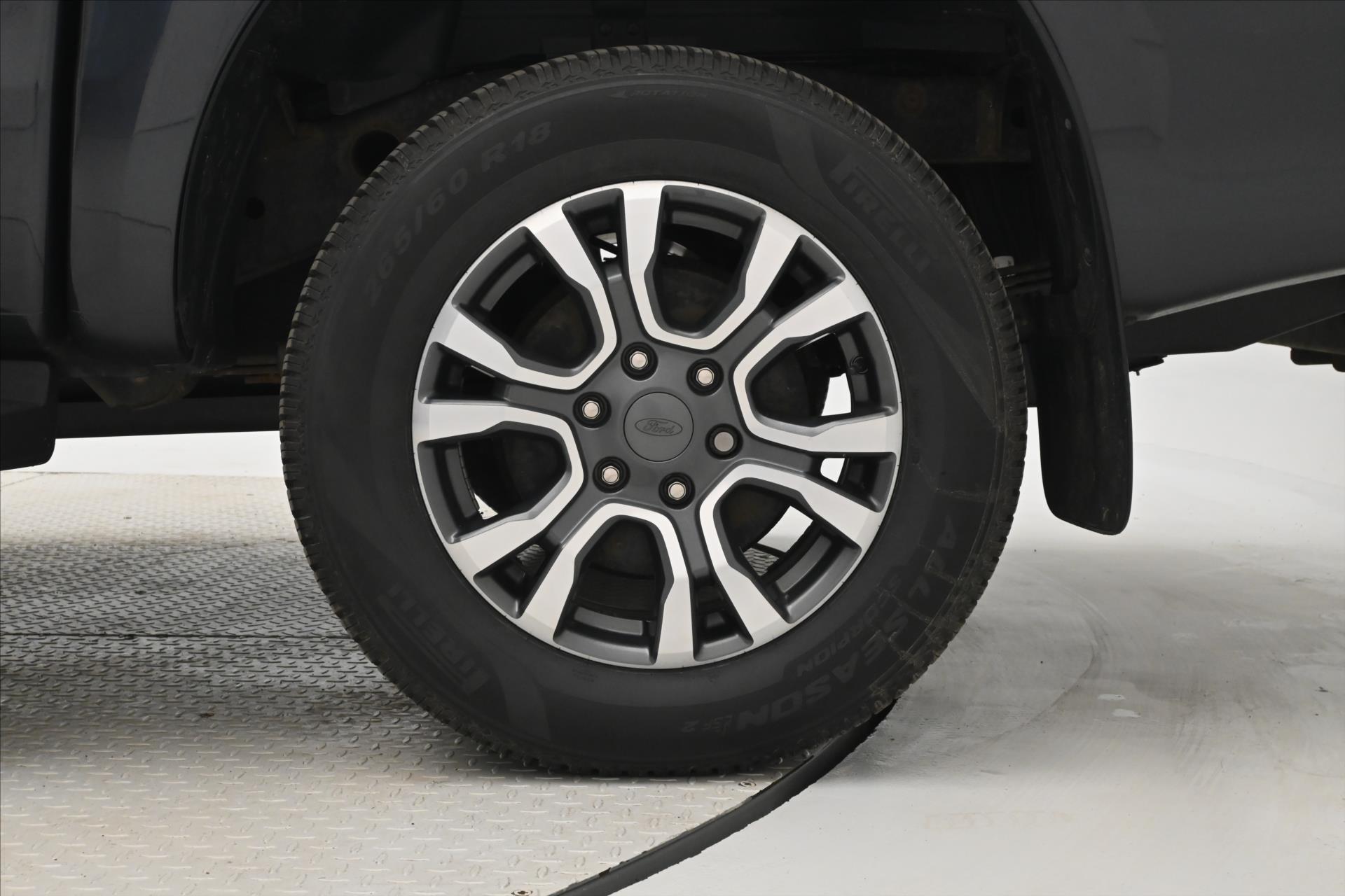 Hlavní fotografie vozu Ford Ranger 2,0 EcoBlue 156 kW 4x4 Wildtrak Záruka až 5 let (29)