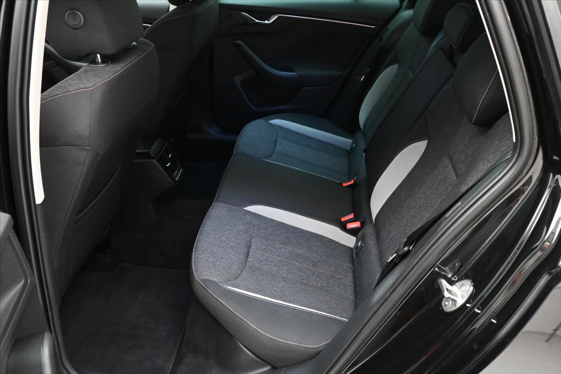 Hlavní fotografie vozu Škoda Kamiq 1,0 TSI 81kW Style Záruka až 5 let (14)
