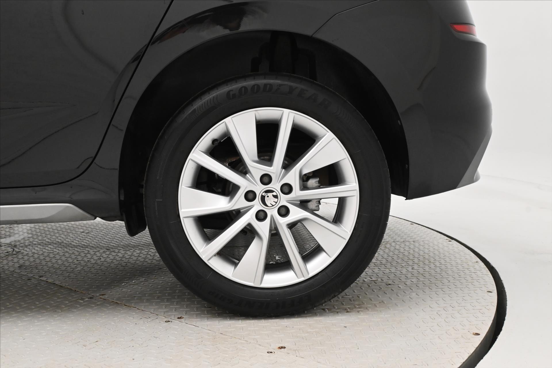 Hlavní fotografie vozu Škoda Kamiq 1,0 TSI 81kW Style Záruka až 5 let (30)